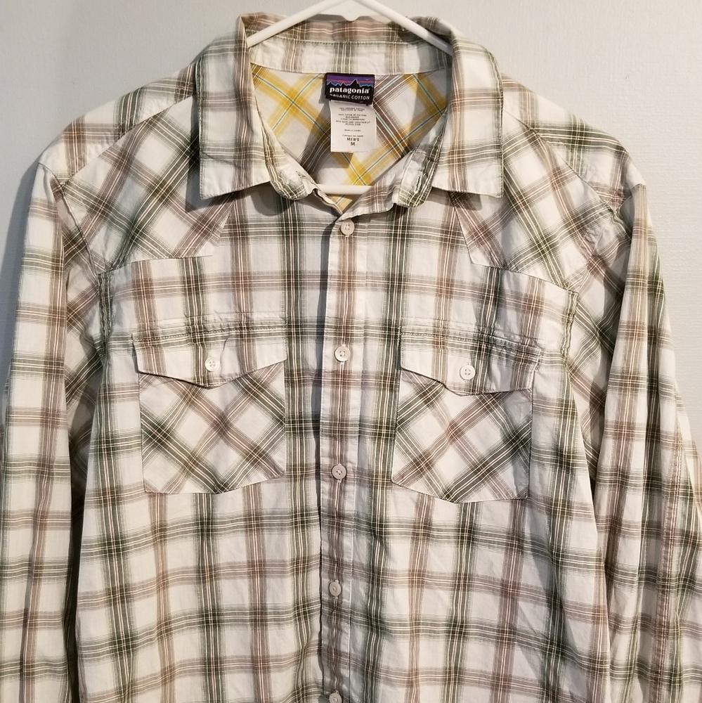 Patagonia Organic Cotton Long Sleeve Button Up